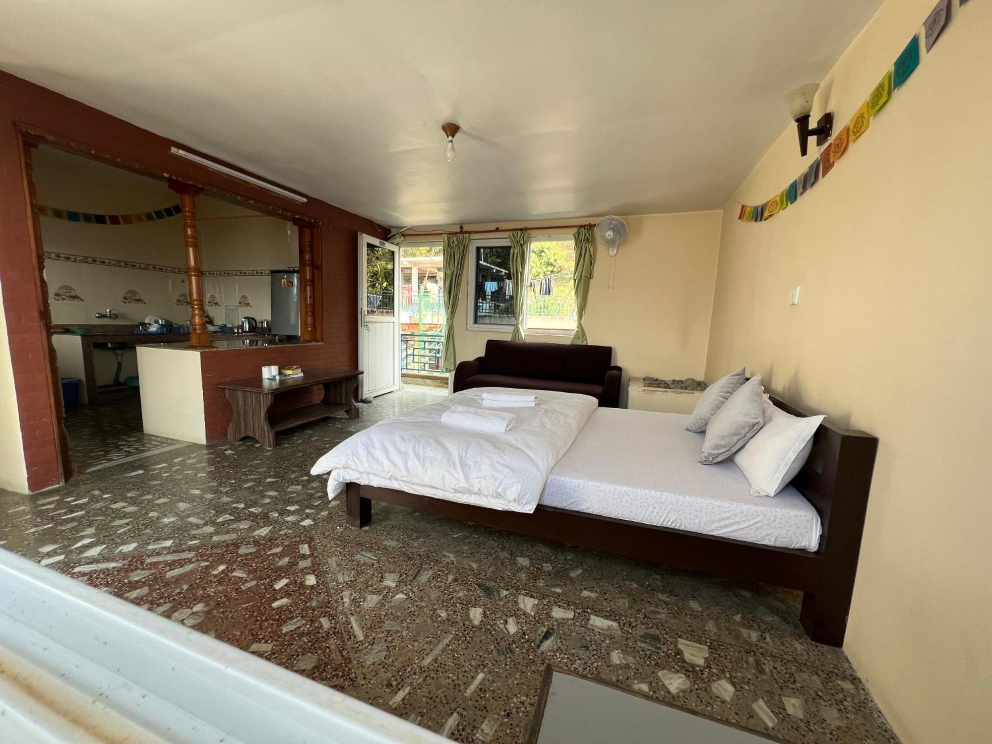 פוקהרה Little Pilgrim Family Lodge מראה חיצוני תמונה