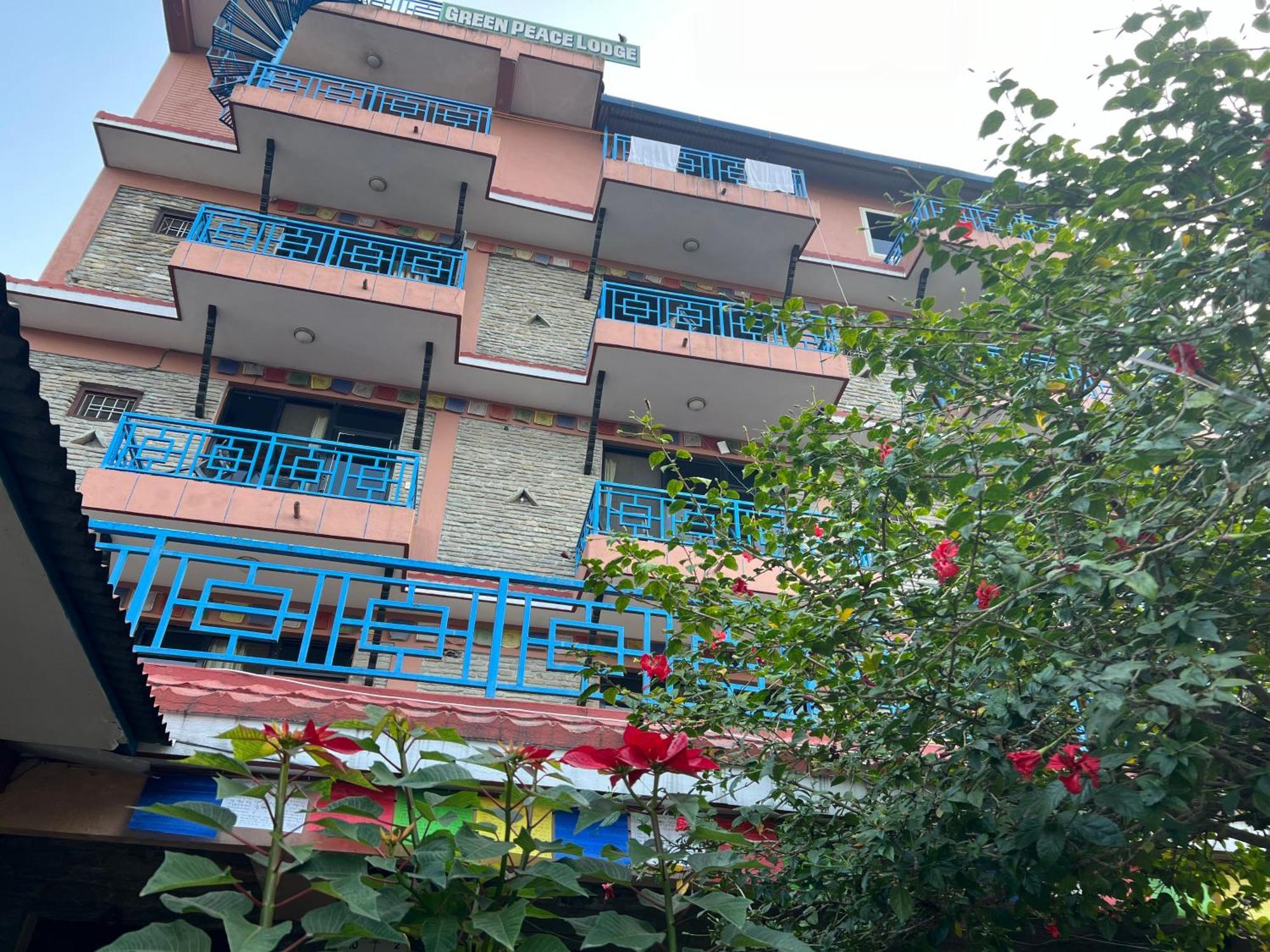 פוקהרה Little Pilgrim Family Lodge מראה חיצוני תמונה